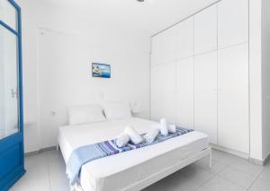 Tsifliki Beachfront Retreat