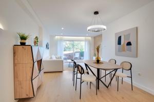 Marbella modern flat with sea views