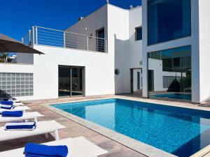 Luxury Villa, Private Heated Pool, Jacuzzi, Hammam