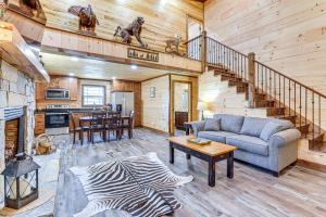 Pet-Friendly Yard! Nature Escape in Forest City