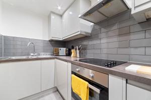 Spacious 1 Bedroom City Apartment with full amenities