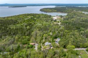 2 BR Home in Bar Harbor Town Hill "Deer Run"