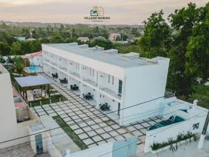 Apartamento 6 Com 2 Suítes, Piscina e 450m da Praia - Santa Cruz Cabrália