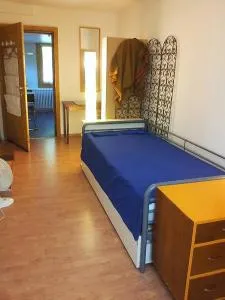 CHAMBRE Indépendante - 安姆比利