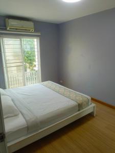 Private Room in a Shared Homestay
