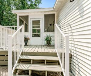 Hidden Woodland Home with Hiking Trail and Lake Access