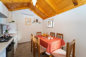 Holiday house with a parking space Cove Pelegrin, Korcula - 23866