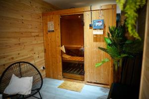 Appartements Suite, Hammam, Sauna, et Jacuzzi : photos des chambres