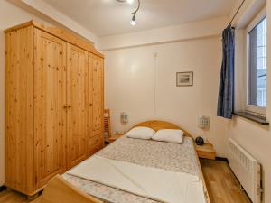 Apartment in Blankenberge near the Beach