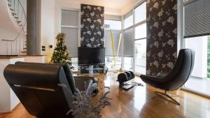 Luxury villa with a swimming pool Pjescana Uvala, Pula - 21972