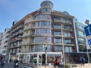 Apartment Nieuwpoort with Stunning Sea Views