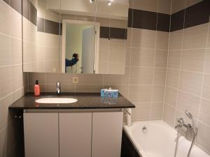 Coastal Comfort by the Sea