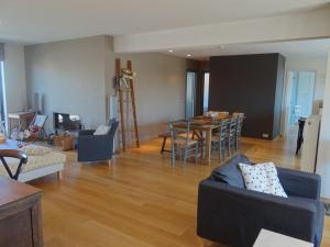 Apartment in Estartit with sea beach