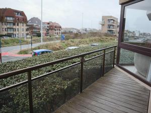 Apartment in Nieuwpoort near Sandy Beach
