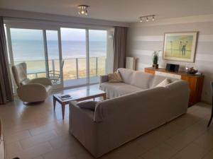 Apartment in Nieuwpoort with Sea Views