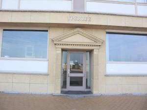 Coastal Comfort with Views