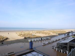 Apartment in Nieuwpoort by Sandy Beaches