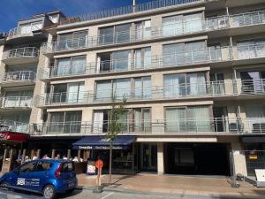 Apartment in Nieuwpoort near the Beach