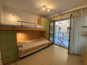 Apartment in Nieuwpoort with Sea Views