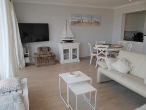 Apartment in Nieuwpoort with sea view