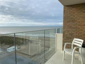 Apartment in Nieuwpoort with terrace