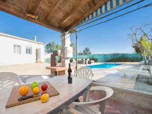 Villa with private pool near beach - Puigventos