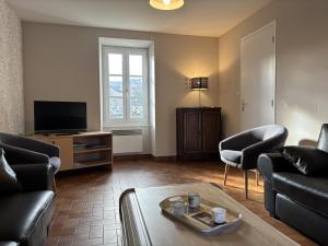 Gîte spacieux à La Guillermie, animaux acceptés, jardin - FR-1-489-188