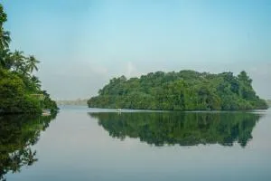 Samadhi Lagoon Villa - Rathgama