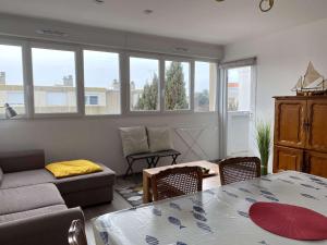 Appartement 3 pièces avec balcon et climatisation à Balaruc-les-Bains - FR-1-553-298