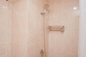 Simply Modern Studio Apartment at Centro City Residence By Travelio