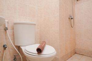 Simply Modern Studio Apartment at Centro City Residence By Travelio