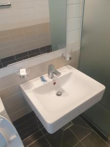 Diamond hotel wolmido