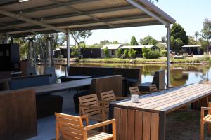 Backpacker, Worktime Accommodation at C & C