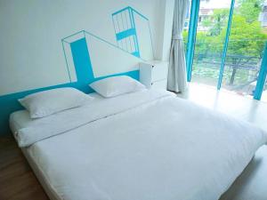 Chapter 1 Hostel