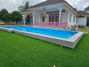 Villa Sri Tanjung - Kampung Raja