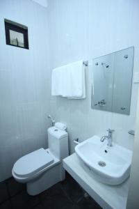 The Paragon Hotel and Restaurant