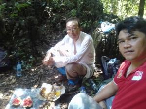 Ustin Nagoya Bukit Lawang Orangutan Trekking & transport You can only stay at the hotel if you book your trekking with us