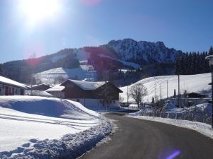 Alte Schreinerei Comfortable holiday residence