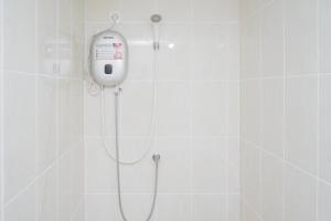 Pleasant and Homey Studio Apartment at M-Town Residence By Travelio