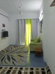 Budget Homestay Impiana Adril - Menglembu