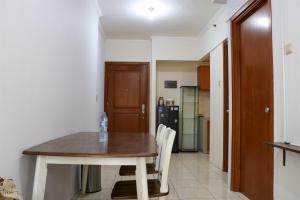 Best Choice and Nice 1BR at Grand Palace Kemayoran Apartment By Travelio