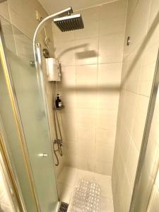 Elegant 2 Bedroom Makati Condo