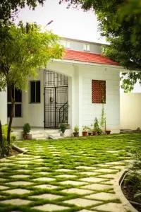 Snekam Resorts - Pāchchal