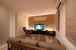 Tokuno Zoo Street - Shimokawa