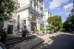Grand Park Hotel & Apartment Phu My Hung