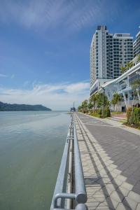 charming 1br retreat in bayan lepas 1car park Malaysian guest only Netflix