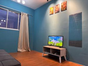 charming 1br retreat in bayan lepas 1car park Malaysian guest only Netflix