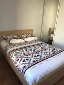 Charmant Appartement - Suresnes