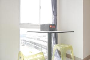 New Furnished and Spacious 2BR Tokyo Riverside PIK 2 Apartment By Travelio