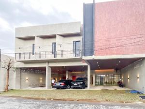 Urbanview Tigatuju Living Blitar